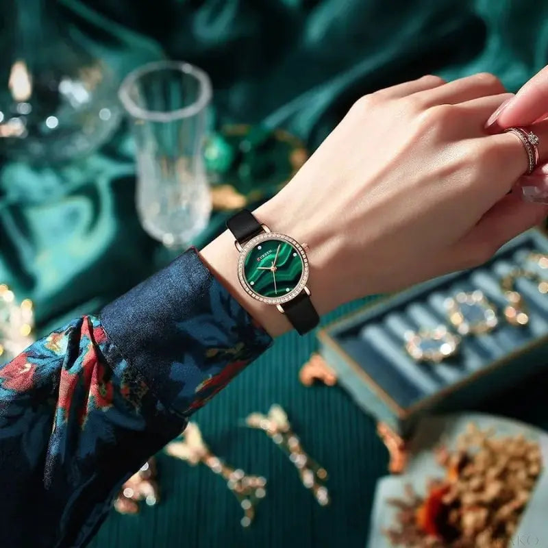 CURREN - Emerald  Drako Watches Women's Watches