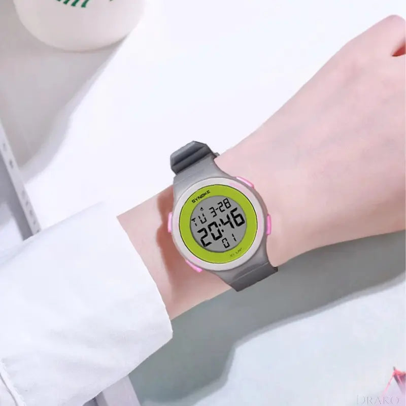 SYNOKE Cipher - Unlock Your Style with Precision Timekeeping Drako Watches